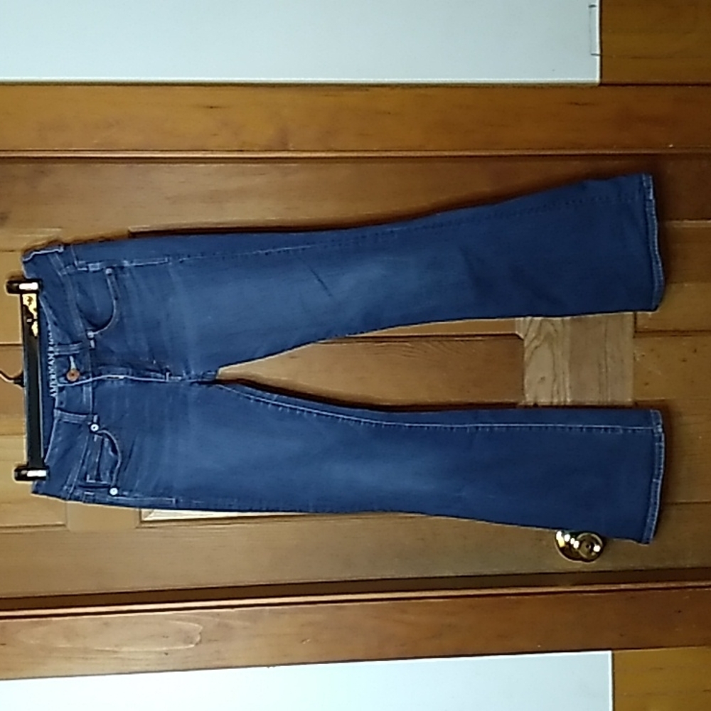 American Eagle Super Stretch Kick Boot Jeans Size 6 Short